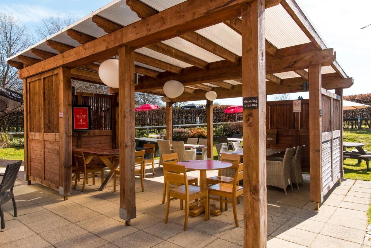 Queen Of The Loch, Balloch By Marston'S Inns Exterior foto